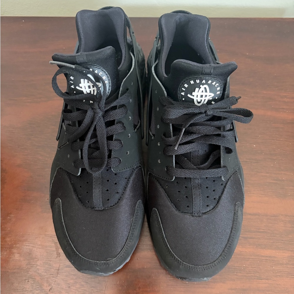 Nike Huarache Black Sneakers